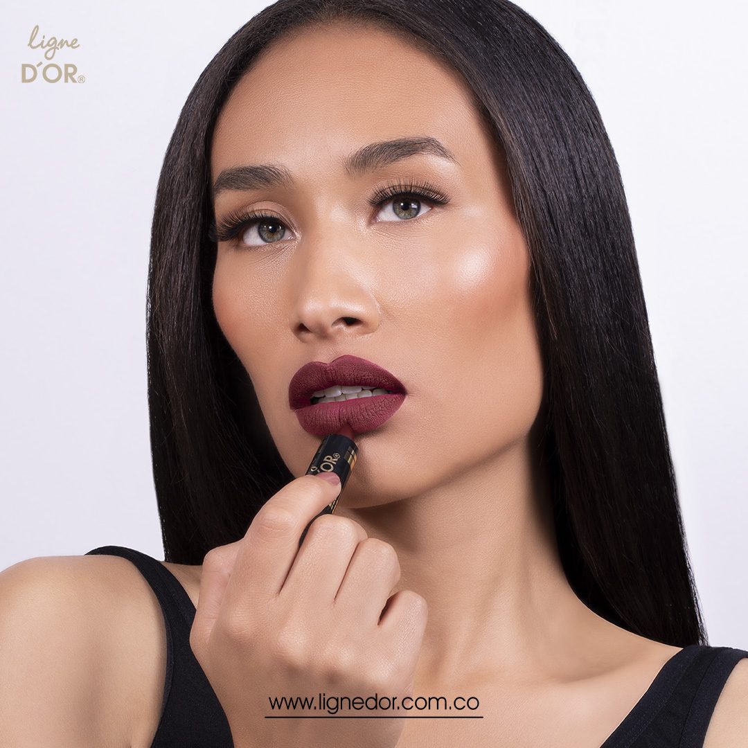 Modelo - Labial en barra